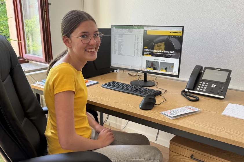 webeluno-GmbH-Internetagentur-Pirna-Praktikantin-Lisa Praktikantin Lisa